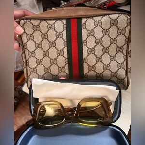 Only GUCCI PURSE not Sunglasses